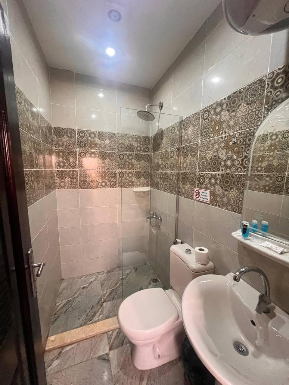 City Pyramids Inn Kafrat al Jabal Exterior foto